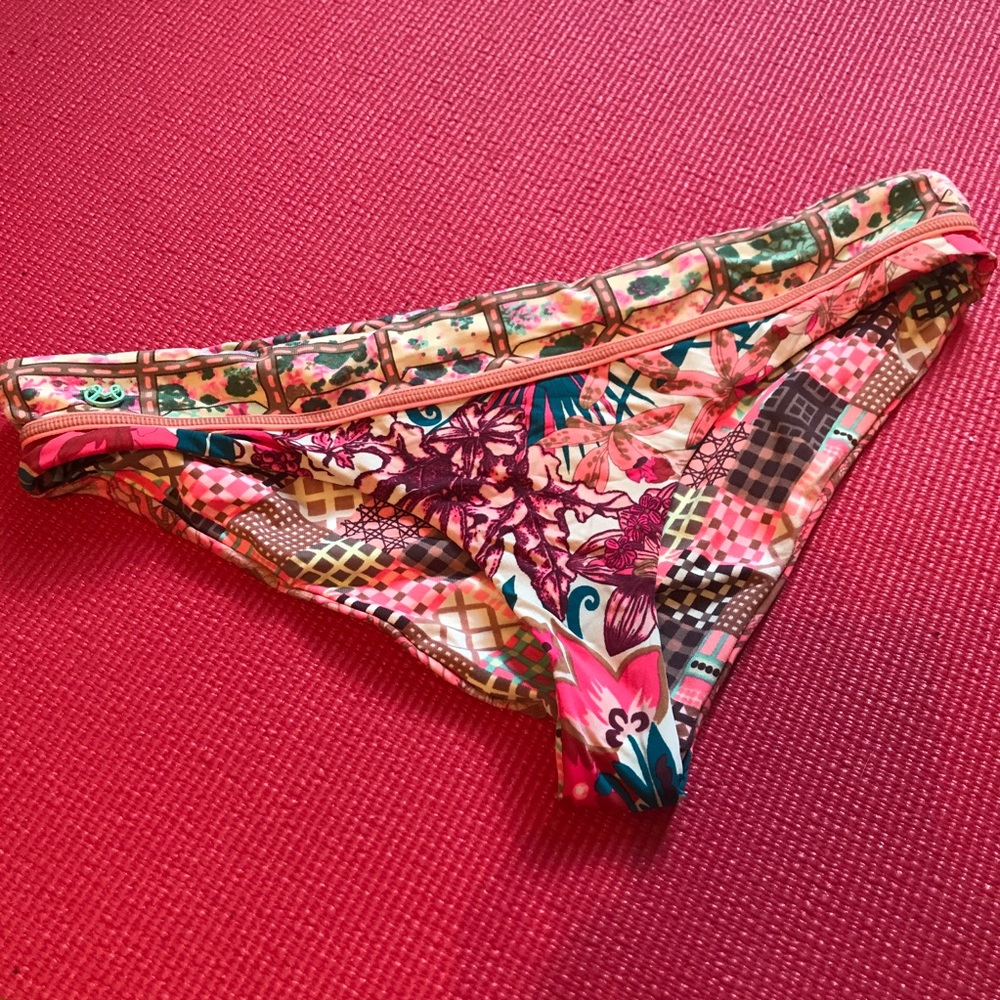 Maaji reversible swim bottoms